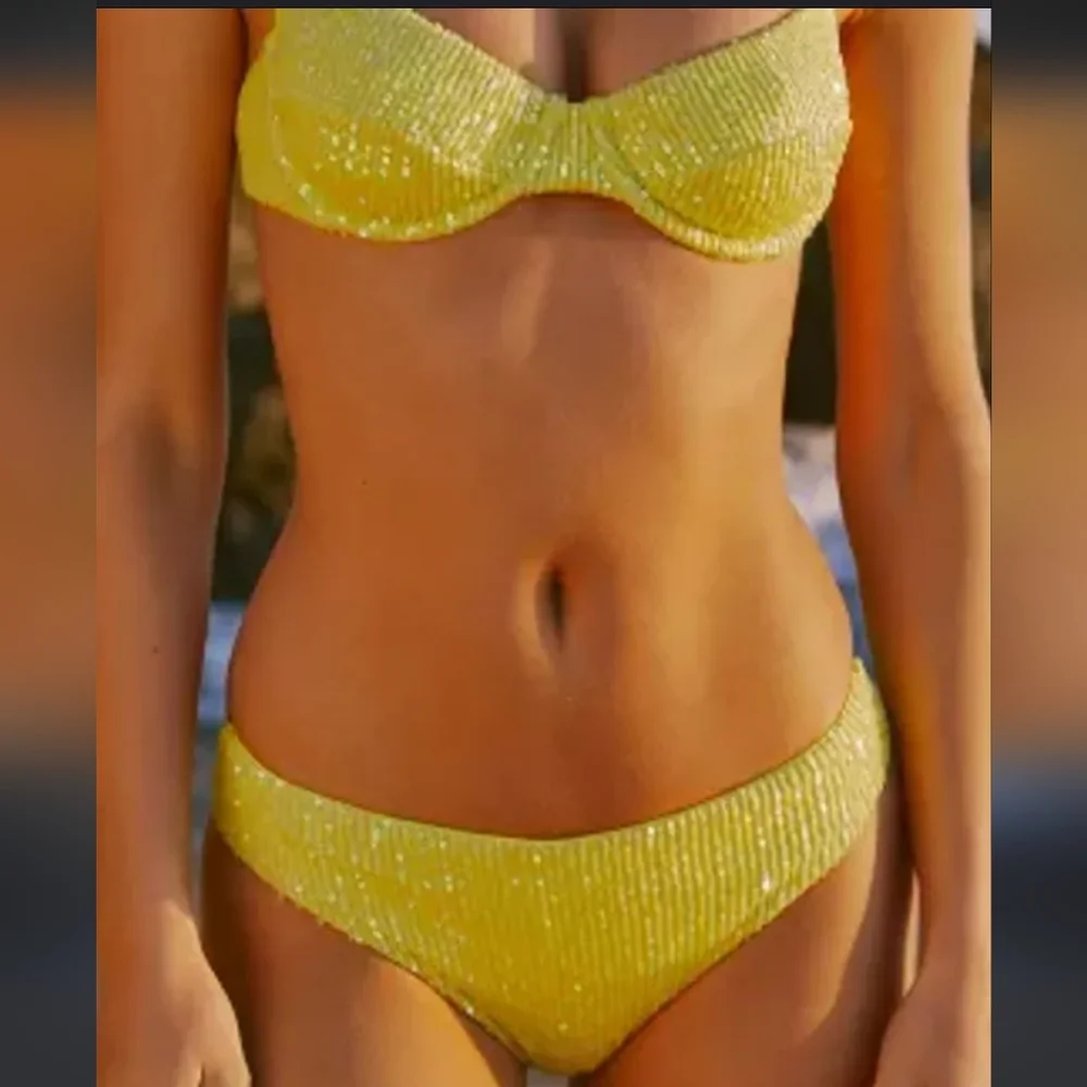 Luli Fama Chasing Stars Balconette Bikini Medium - Picture 4 of 15